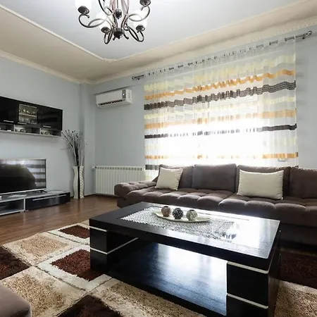 Вилла Retreat Шкодер